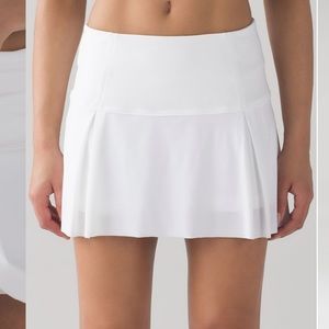 Lulu lemon lost in pace tennis skirt